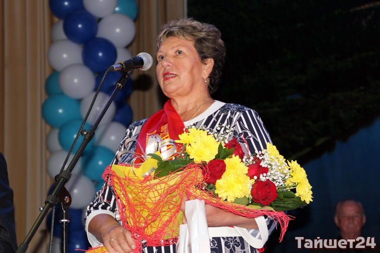 Главный врач Тайшетской районной больницы Марина Лазарева пожелала всем здоровья